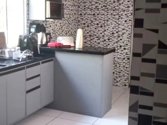 Imagem 11: Casa com 4 Quartos 1Suite Cozinha e Closet Planejado