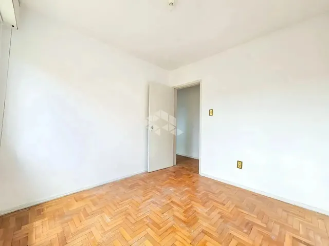 Imagem 11: Apartamento de 3 Dormitórios com 1 Suíte e 1 Vaga de Garagem Coberta Escriturada
