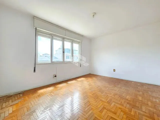 Imagem 7: Apartamento de 3 Dormitórios com 1 Suíte e 1 Vaga de Garagem Coberta Escriturada