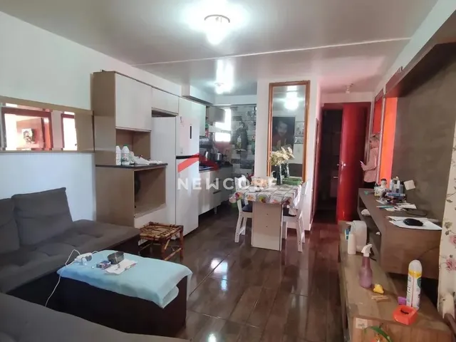 Imagem: O apartamento possui 2 Dormitórios, 1 Banheiro, 1 Vaga na
