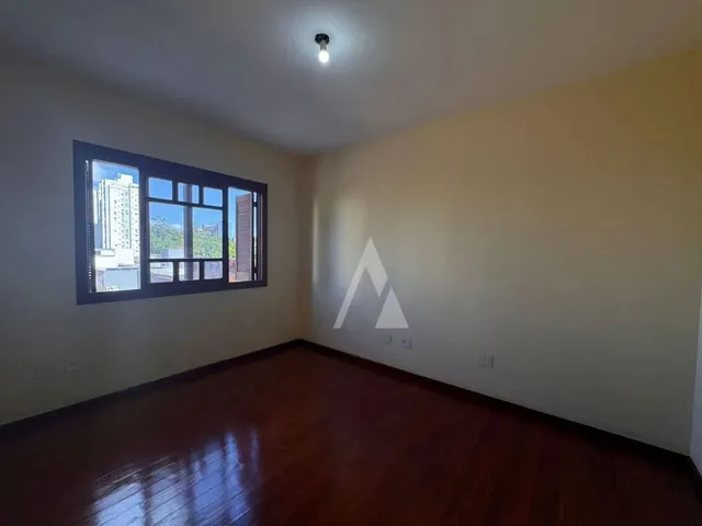 Imagem 2: Apartamento com 4 Dormitórios À Venda, 220 M² por R$ 985.000 - Centro - Canoas/Rs