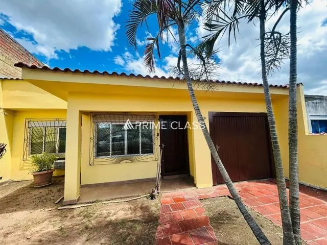 Imagem: Casa de 3 Dormitórios no Bairro - Rio Branco