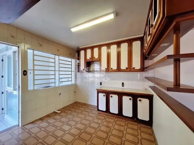 Imagem 15: Casa de Alvenaria À Venda no Bairro Centenário Espaço, Conforto e Qualidade de Vida
