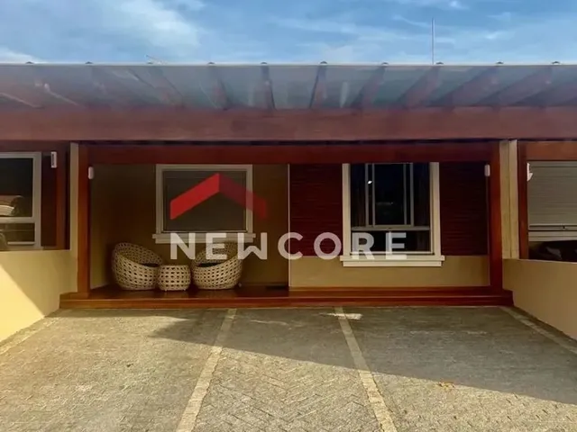 Imagem: Casa de Condomínio em Avenida Obedy Cândido