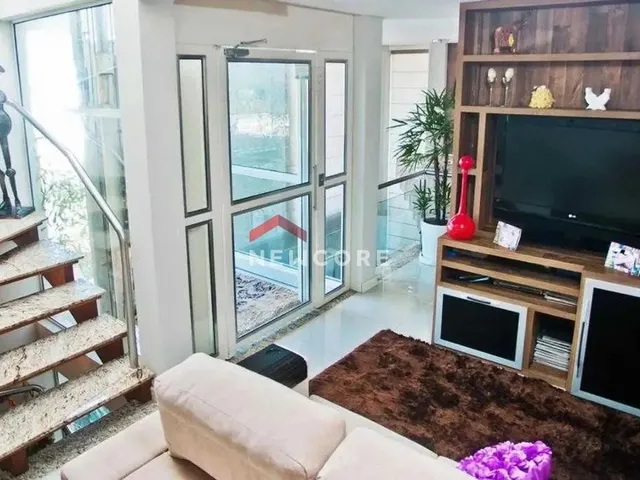 Imagem: Casa de Condomínio em Avenida Farroupilha