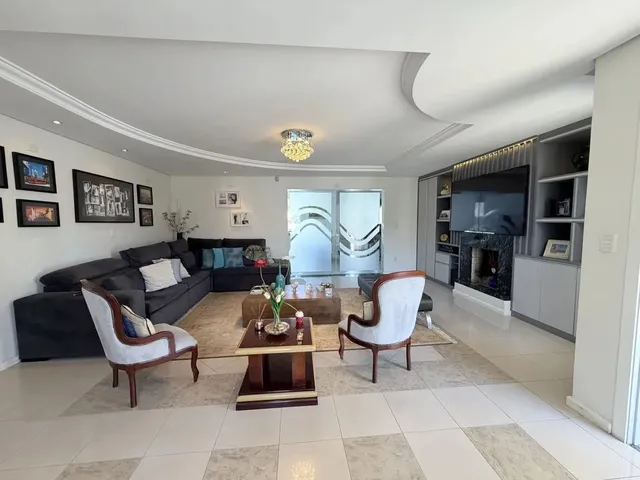 Imagem 7: Casa para Venda em Canoas, Moinhos de Vento, 4 Dormitórios, 4 Suítes, 5 Banheiros, 4