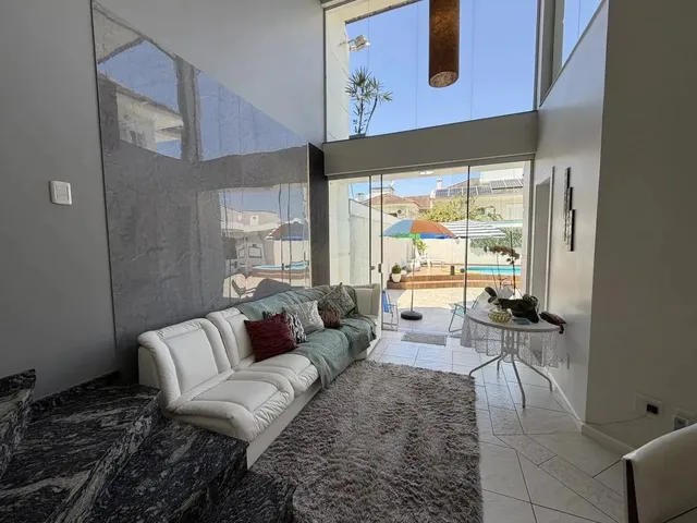 Imagem 9: Casa para Venda em Canoas, Moinhos de Vento, 4 Dormitórios, 4 Suítes, 5 Banheiros, 4