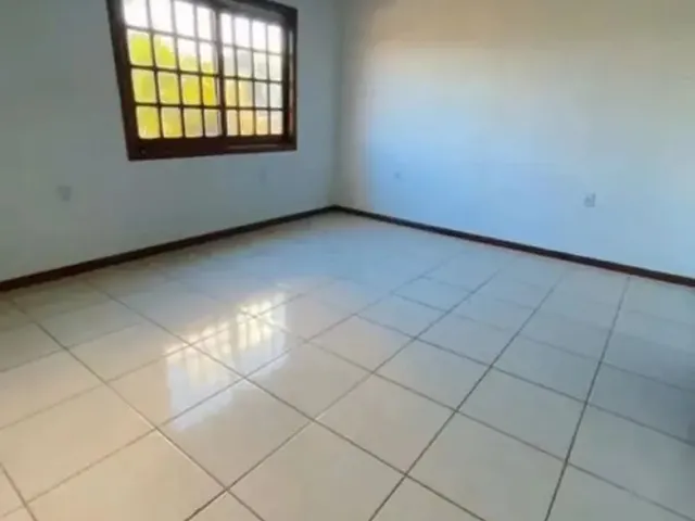 Imagem 7: Oportunidade Imperdível, Casa À Venda com 3 Dormitórios, Sendo 2...
