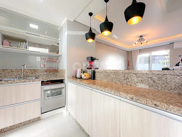 Imagem 13: Casa em Condomínio com 3 Dormitórios e Pátio com Jacuzzi Vivendas do Lago