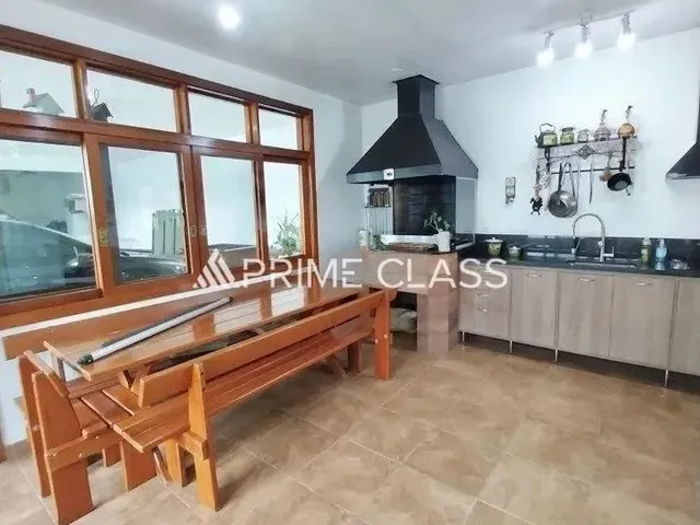 Imagem 13: Sobrado com 4 Dormitórios Sendo 1 Suíte - Bairro Igara, Canoas/ Rs