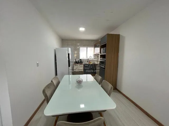 Imagem 2: Casa À Venda, 2 Quartos, 2 Vagas