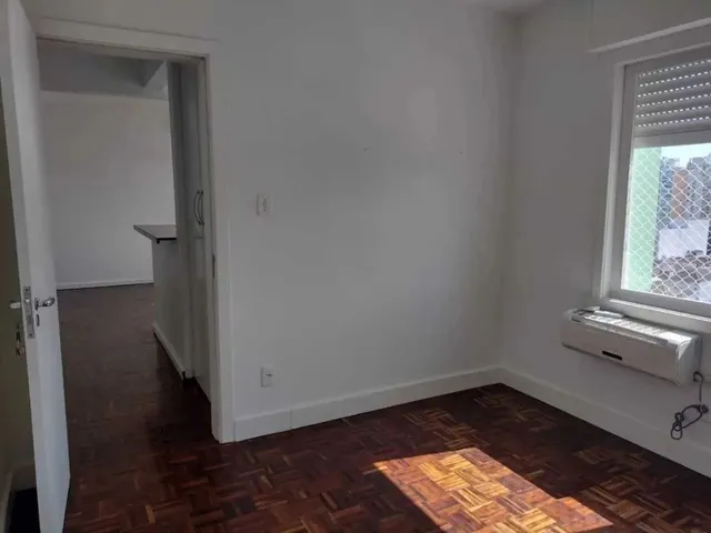 Imagem 15: Apartamento de 1 Dormitorio com Elevador no Centro