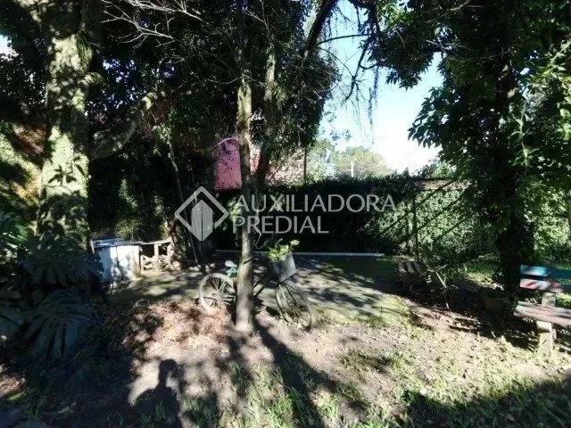 Imagem 5: Excelente Terreno na Zona Central de Canoas com Uma Casa com 3 Dormitórios, Sala De