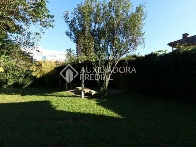 Imagem 8: Excelente Terreno na Zona Central de Canoas com Uma Casa com 3 Dormitórios, Sala De