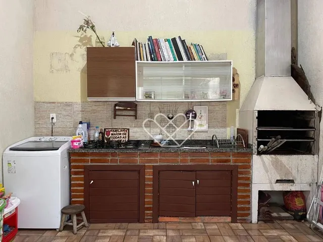 Imagem 4: Encantadora Casa Mobiliada com Varanda Gourmet no Bairro Morada do Vale 2