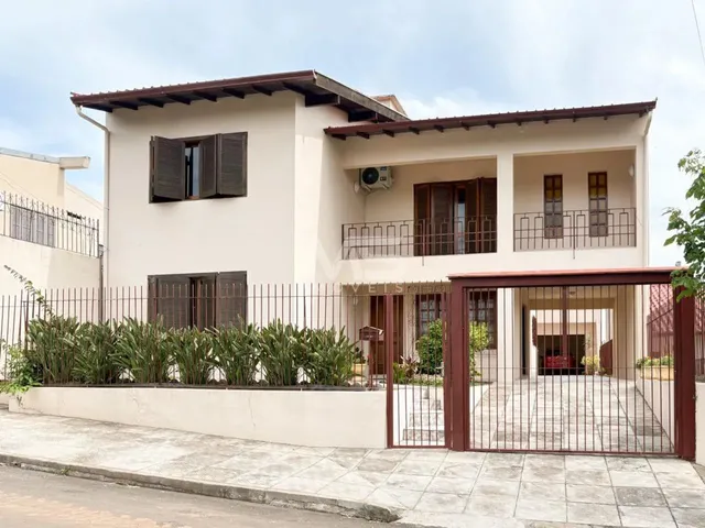 Imagem 1: Casa À Venda 4 Quartos, Sendo 2 Suítes, 6 Vagas em Campo Bom! Ref: 160