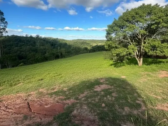 Imagem: Terreno em Ibiúna Barato e Pronto pra Investir