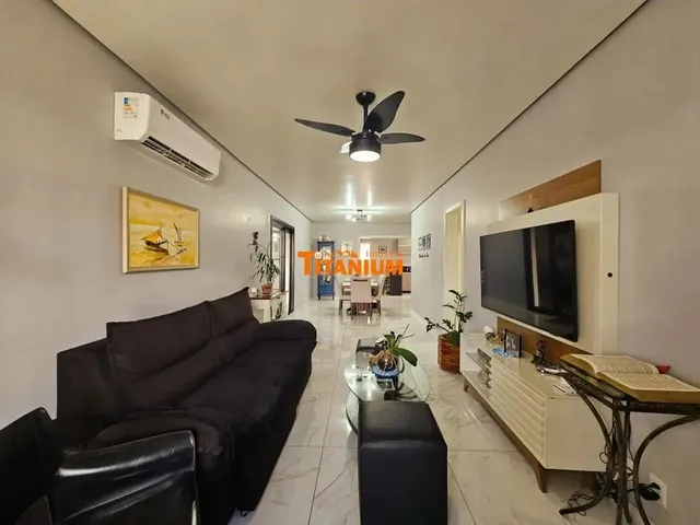 Imagem 14: Casa Plana Semimobiliada, com 3 Dormitórios, Pátio nos Fundos, Poço Artesiano, Placa
