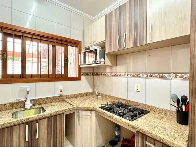 Imagem 5: Casa para Venda em Canoas, Igara, 2 Dormitórios, 2 Suítes, 3 Banheiros, 2 Vagas