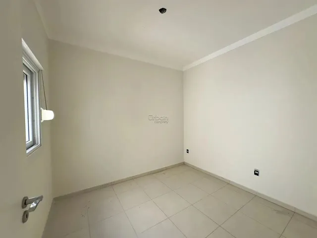 Imagem 3: Casa com 2 Dormitórios no Bairro Olaria