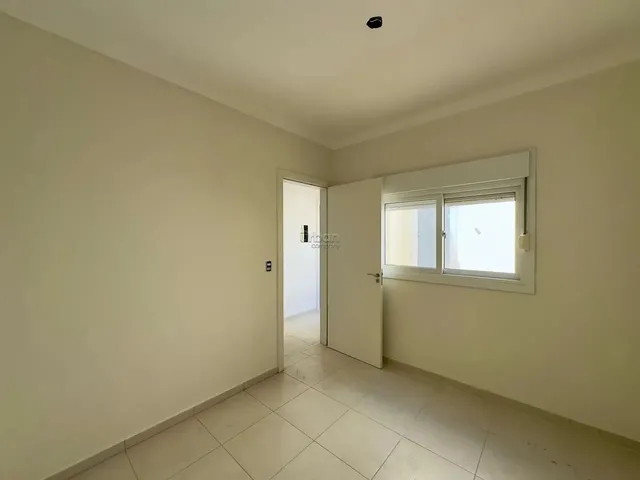 Imagem 6: Casa com 2 Dormitórios no Bairro Olaria