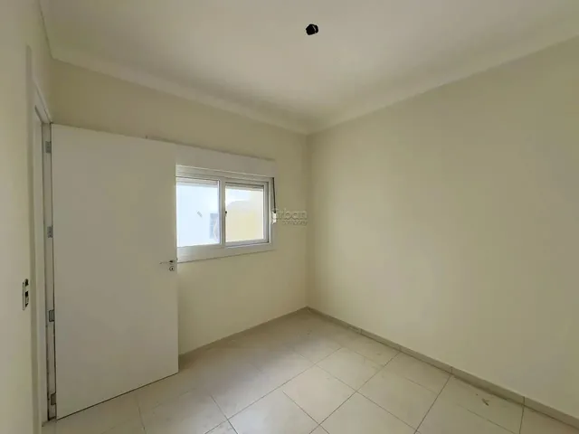 Imagem 14: Casa com 2 Dormitórios no Bairro Olaria