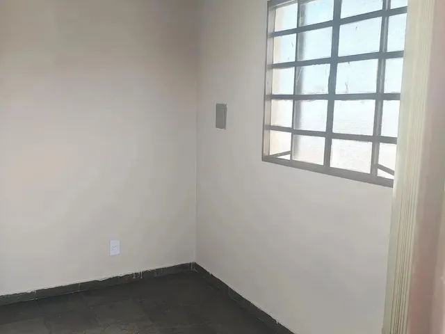Imagem 2: Apto 02 Quartos em Prédio Pequeno Próximo a Abílio Machado