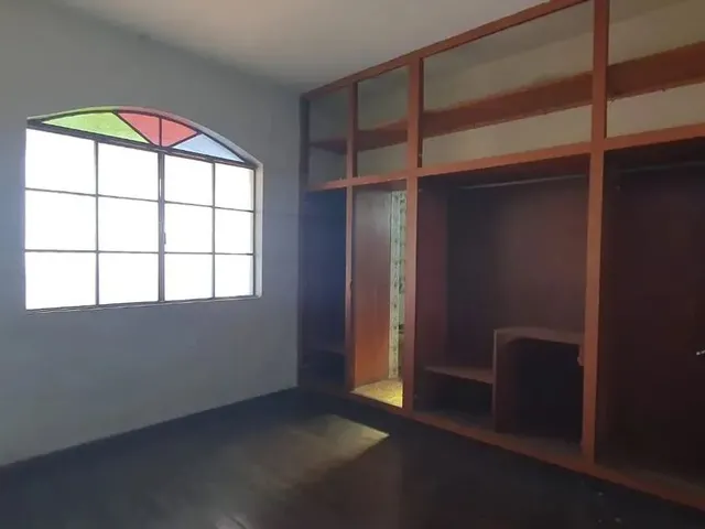 Imagem 2: Casa Comercial com 3 Quartos para Alugar em Belo Horizonte, no Bairro Pindorama