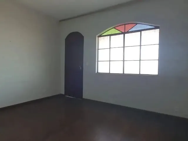 Imagem 6: Casa Comercial com 3 Quartos para Alugar em Belo Horizonte, no Bairro Pindorama