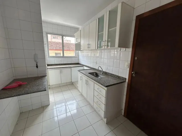 Imagem 2: Apartamento para Aluguel, 3 Quartos, 1 Suíte, 2 Vagas, Itapoã - Belo Horizonte/Mg