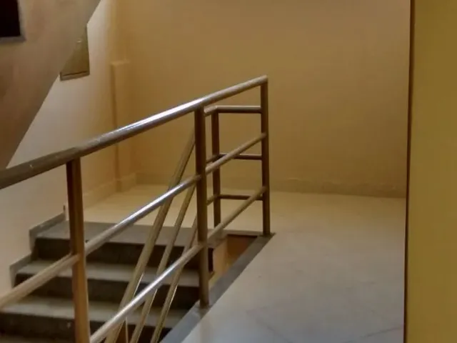 Imagem 9: Aluga-Se Kitnet / Apartamento 1 Quarto Mobiliado no Centro de Ponte Nova (Mg