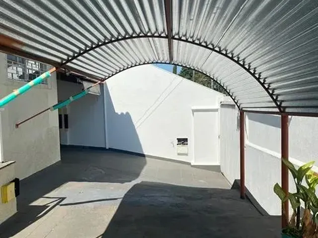 Imagem 3: Imóvel para Aluguel Possui 117 Metros Quadrados com 3 Quartos em Itapoã - Belo