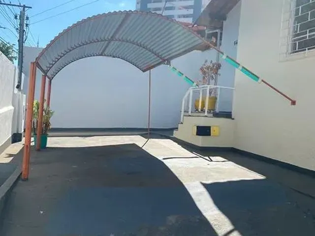 Imagem 16: Imóvel para Aluguel Possui 117 Metros Quadrados com 3 Quartos em Itapoã - Belo