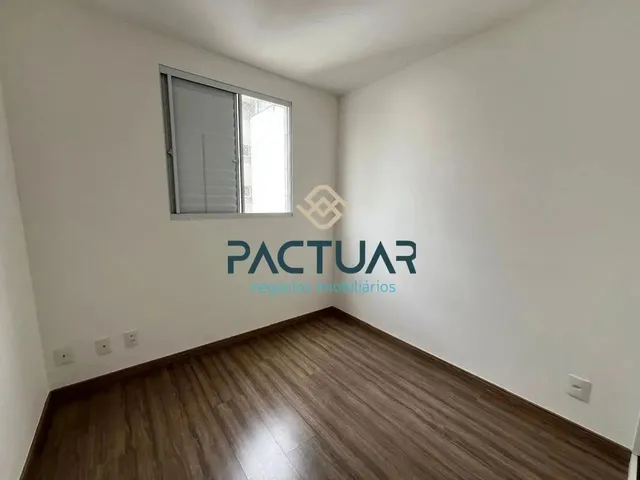 Imagem 3: Apartamento: 2 Quartos, 2 Banheiros, 1 Suíte, 2 Vagas de Garagem - com Lazer