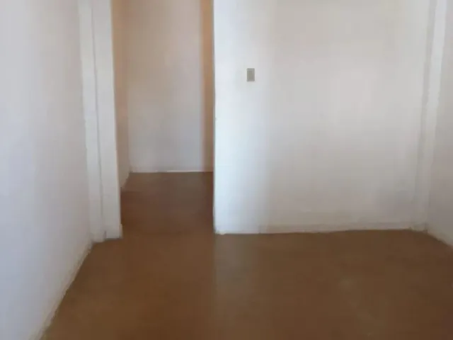 Imagem 2: Aluga-Se Kitnet Casa com 2 dormitórios
