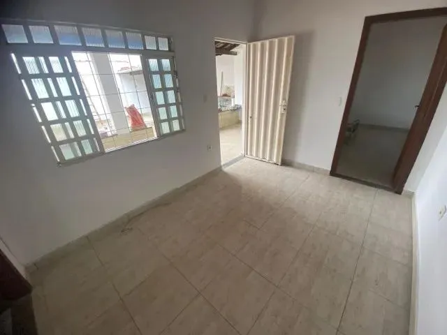 Imagem 2: Alugo Casa 2 Quartos Bairro Várzea Sete Lagoas