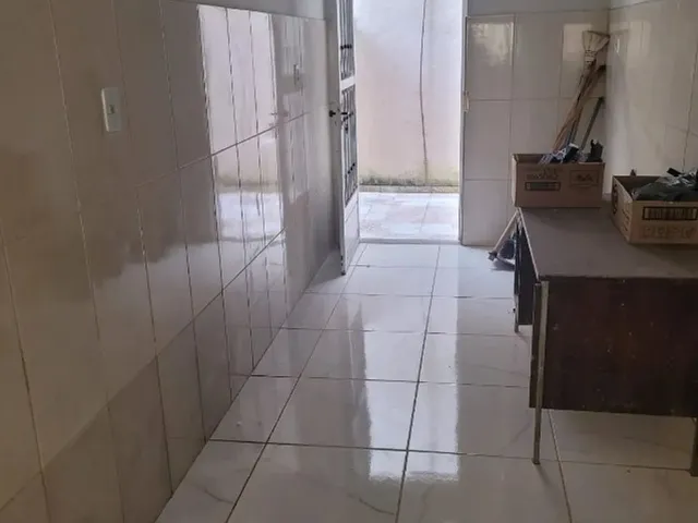 Imagem 9: Casa para Alugar de 2 Quartos em Nilópolis
