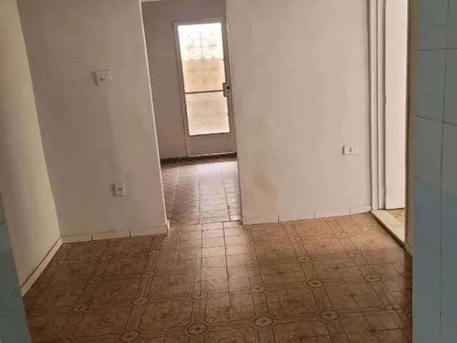 Imagem 11: Casa para Alugar de 2 Quartos em Nilópolis
