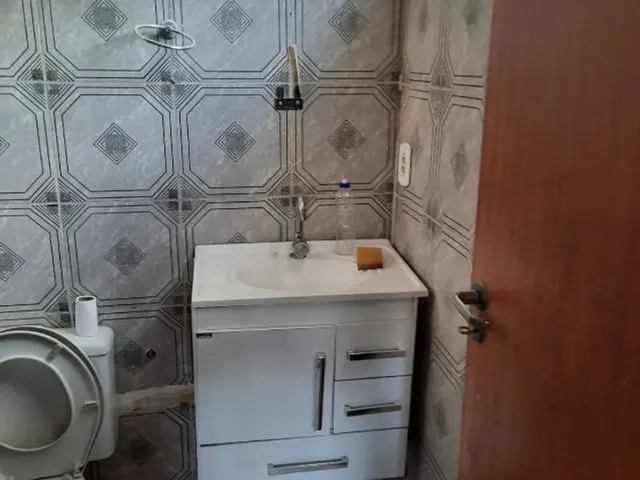 Imagem 2: Alugo Casa de 1 e 2 Quartos em Comendador Soares