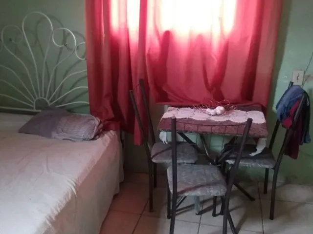 Imagem: Amigo Quitinete Grande com Quintal em Pilar