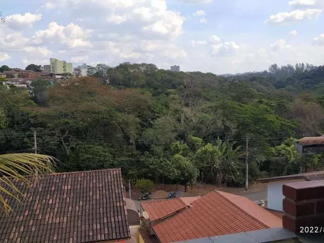 Imagem 11: Casa para Alugar em Ipatinga, das Águas, com 3 Quartos, 300M²