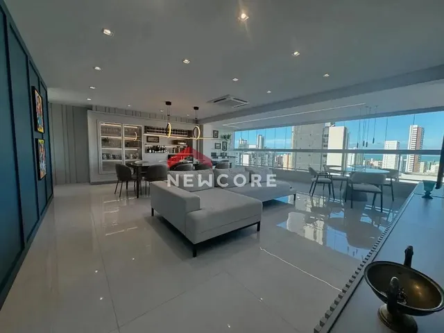Imagem: O apartamento possui 3 Dormitórios, 3 Suítes, 4