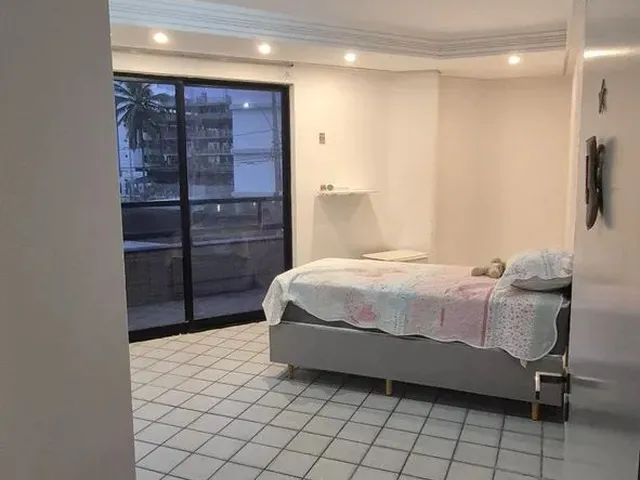 Imagem 12: Apartamento 265M2 - 4 Suites - 150 Metros do Mar, Intermares. Oportunidade. Promoção