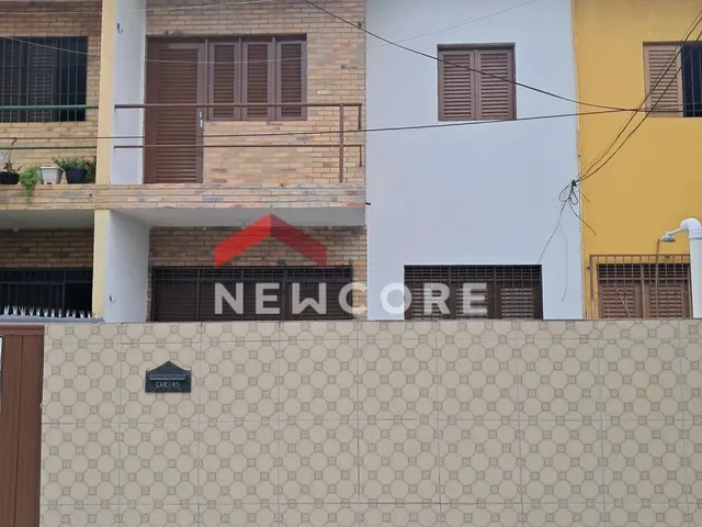 Imagem: Casa em Avenida Presidente José Linhares