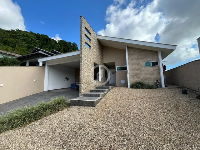 Imagem: Casa à venda no bairro Avaí - Guaramirim/SC