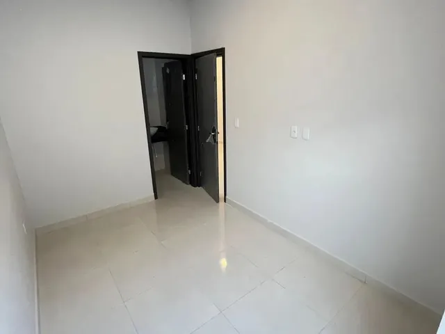 Imagem 2: Clau/ Casa com 3 Quartos em Mangabeira