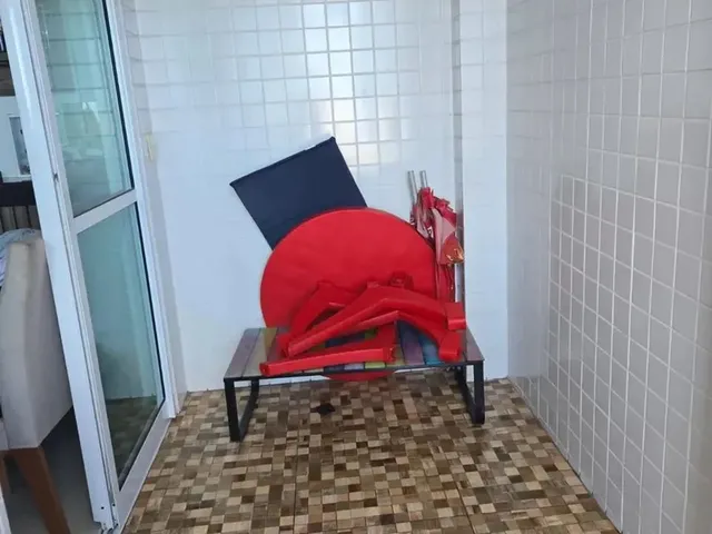 Imagem 6: Apartamento no Centro com 2 Quartos, 2 Vagas, Elevador e Piscina