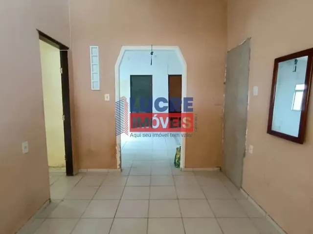 Imagem 13: Casa com 4 Quartos (2 Suítes) no José Américo