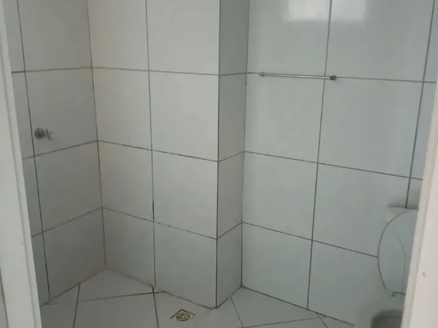 Imagem 3: Vende-Se Apto Vista Alegre 4