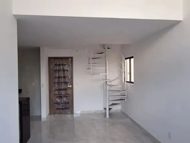 Imagem 3: Cobertura Duplex com 03 Quartos, Varanda, 128M², Nascente/Sul, nos Bancários